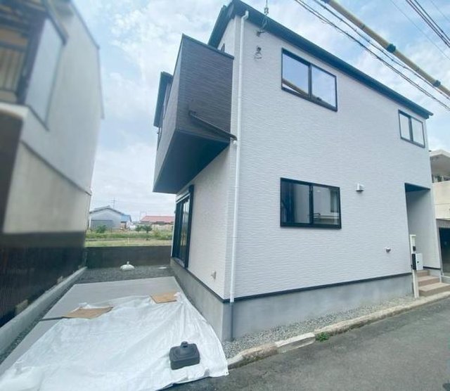 新築一戸建て