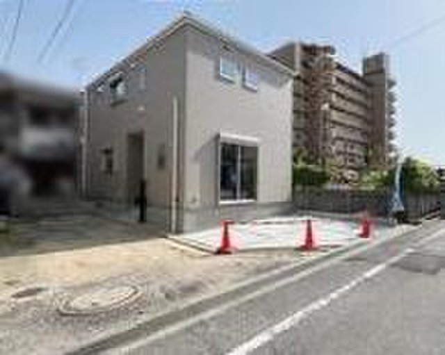 新築一戸建て
